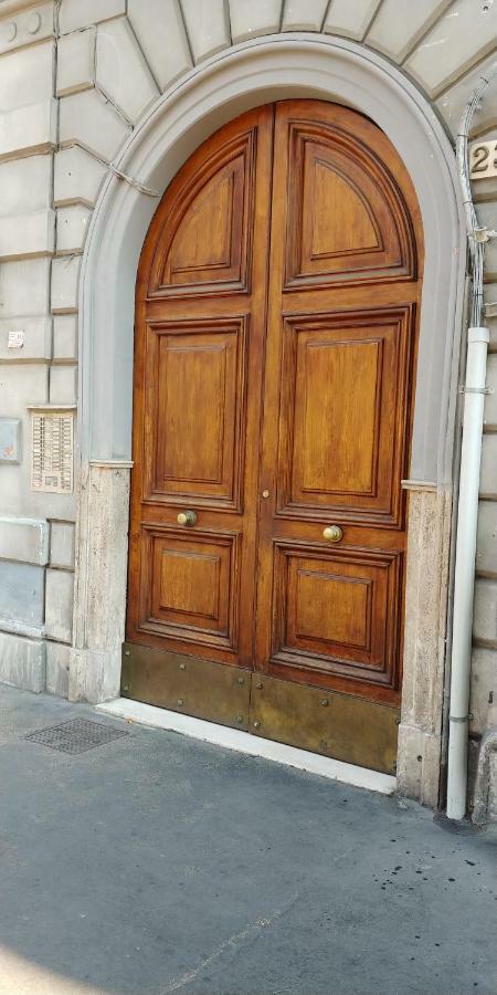 Athena'S Apartment Rome Exterior photo